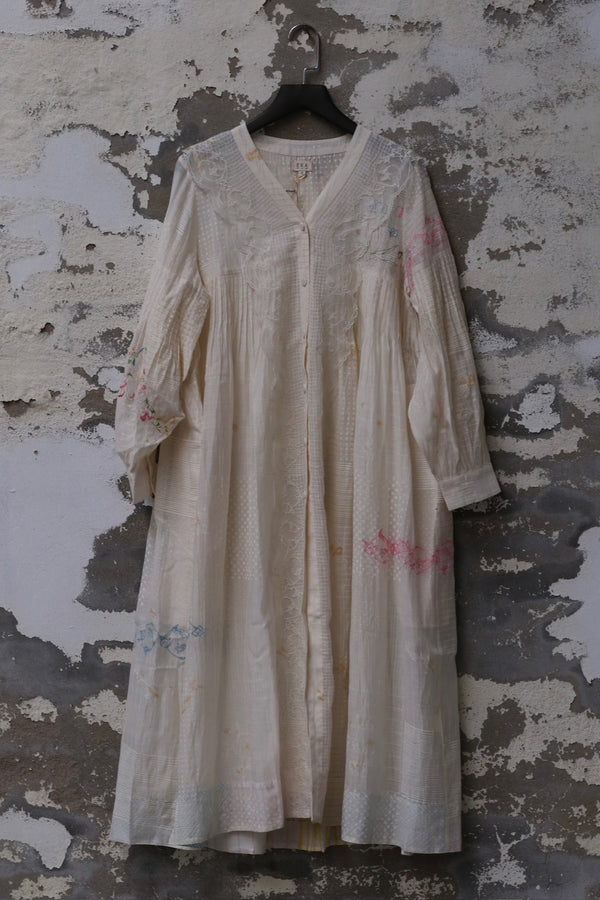 EKA 25 Spring/Summer Front Open Button Down V-Neck Dress EKA-SS/25/76/VIOLA-ECRU